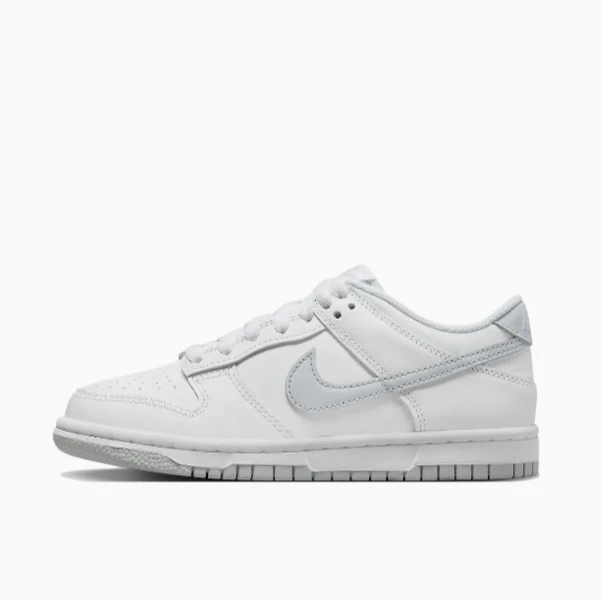 【宇露优选39码】耐克Nike轻便运动板鞋 DH9765-102瑕疵