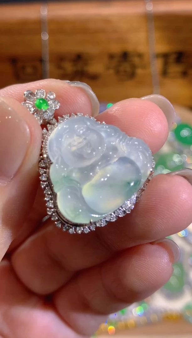 翡翠18K金镶嵌吊坠(不含链)23团购多样性发其一