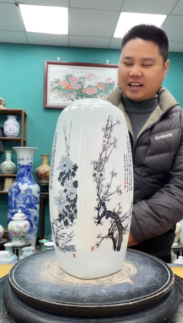 摆件四方瓶陶瓷摆件