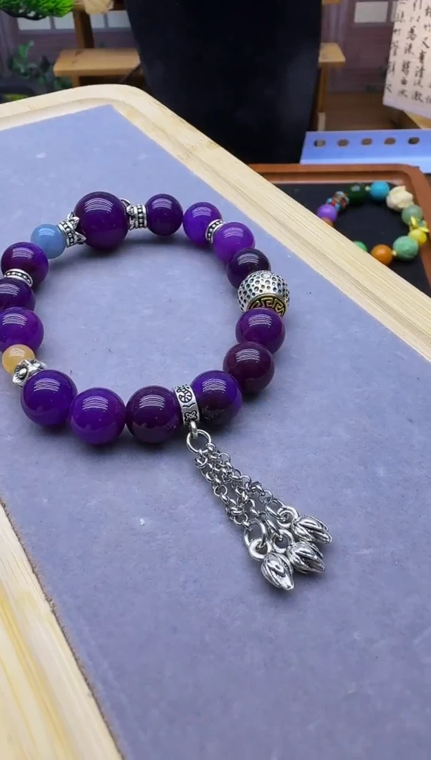 银S925镶嵌苏纪石（舒俱来）手链S271