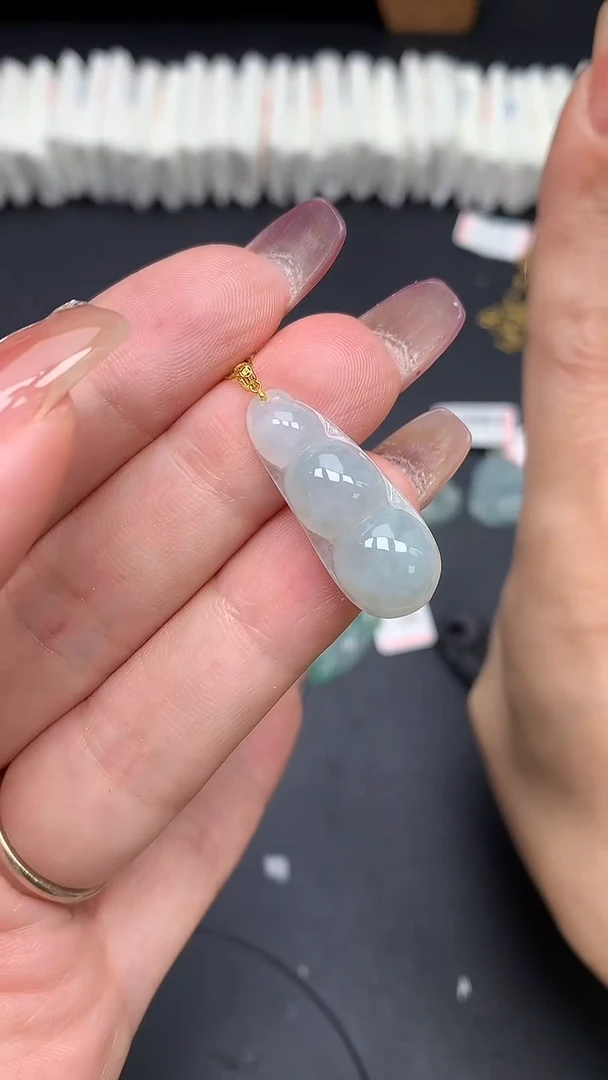 翡翠18K金镶嵌吊坠(不含链)MS190450