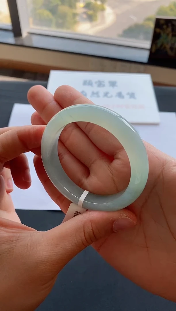 【闪购商品】翡翠手镯未镶嵌42号56.2*12.0*9.3正圈