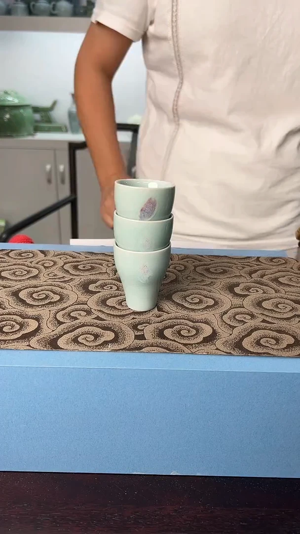 龙泉云间青瓷小米茶器