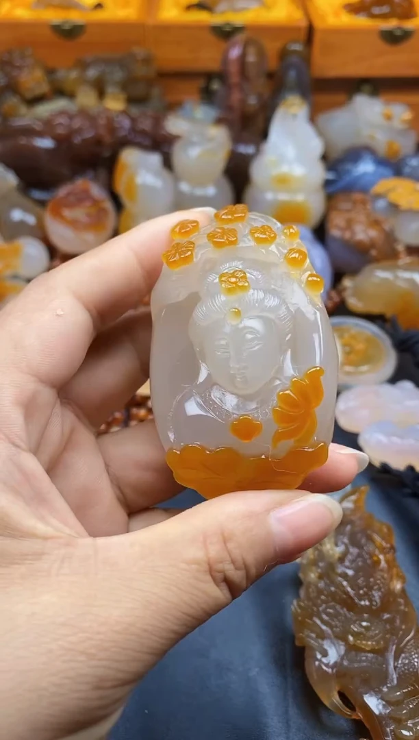 未镶嵌1玛瑙/玉髓?hh