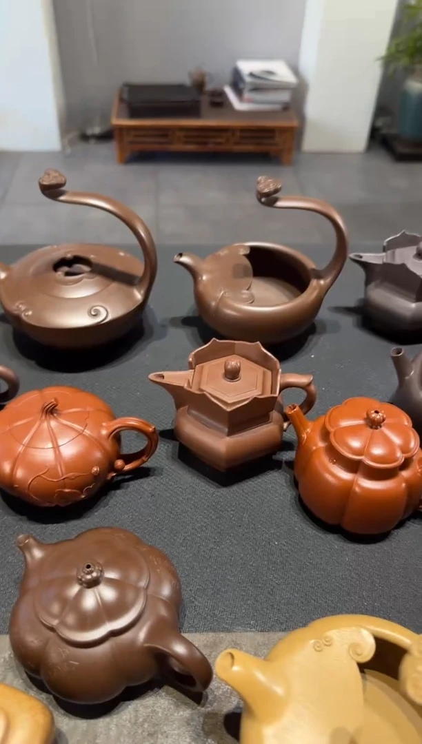 【闪购商品】紫砂茶壶执如意 紫泥 紫砂壶