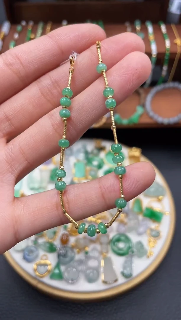 【闪购商品】翡翠套链18K金镶嵌一个   JK726