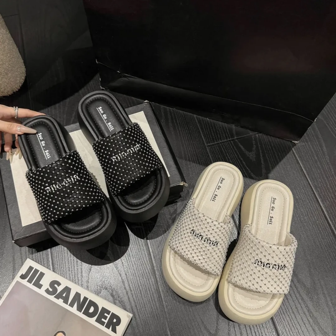 松糕厚底凉拖鞋女夏天外穿2025新款水钻绝美增高百搭配裙子一字拖