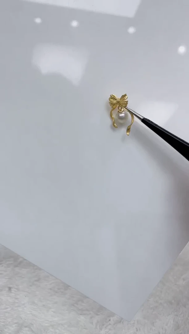 【闪购商品】海水珍珠吊坠(不含链)银S925镶嵌海水珍珠吊坠