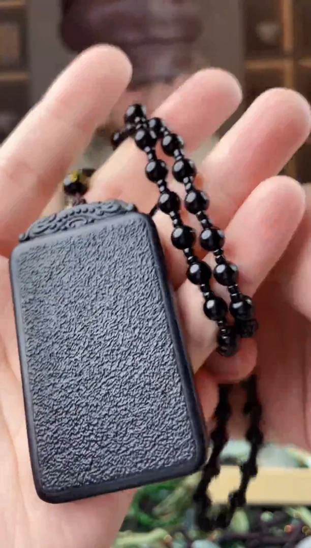 颈饰未镶嵌和田玉拍一发一，多样性发货