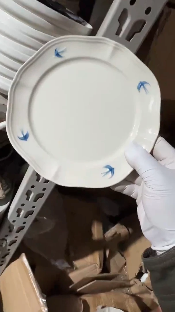 陶瓷7.5英寸燕子盘微瑕 凑满20元包邮