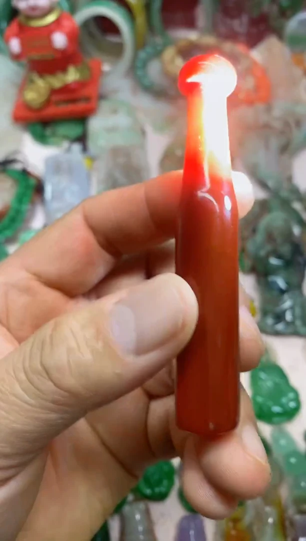 【闪购商品】18直播间的实时画面