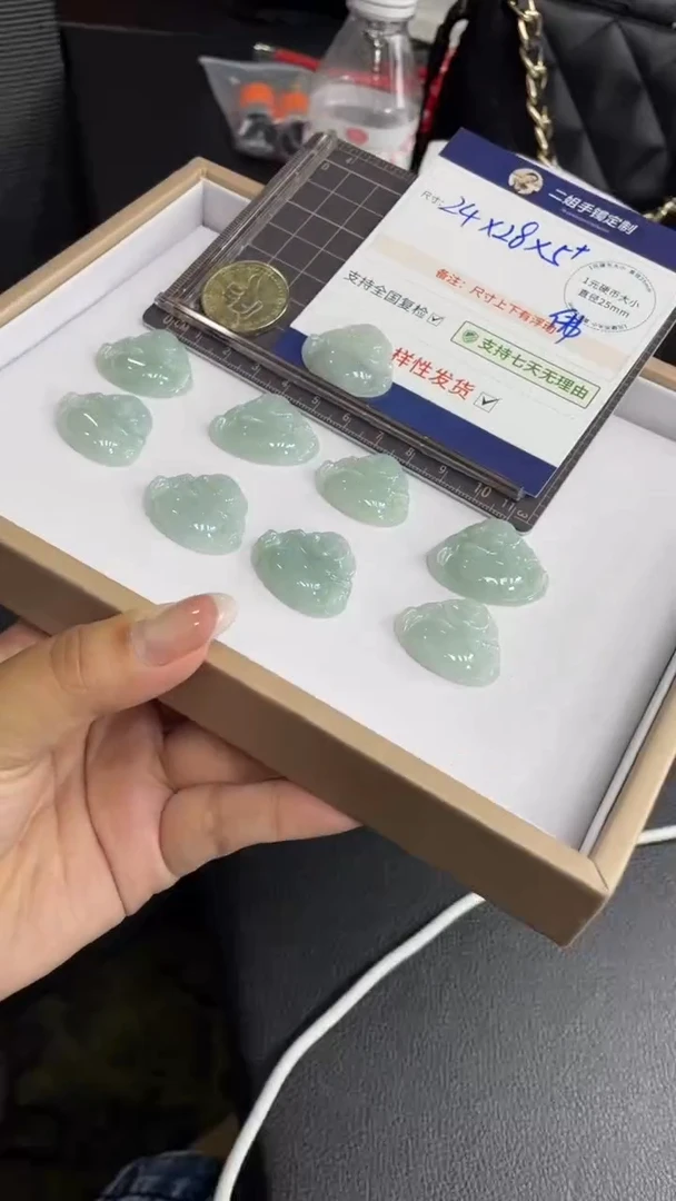 未镶嵌挂件翡翠佛公多样性发其一CP4配绳