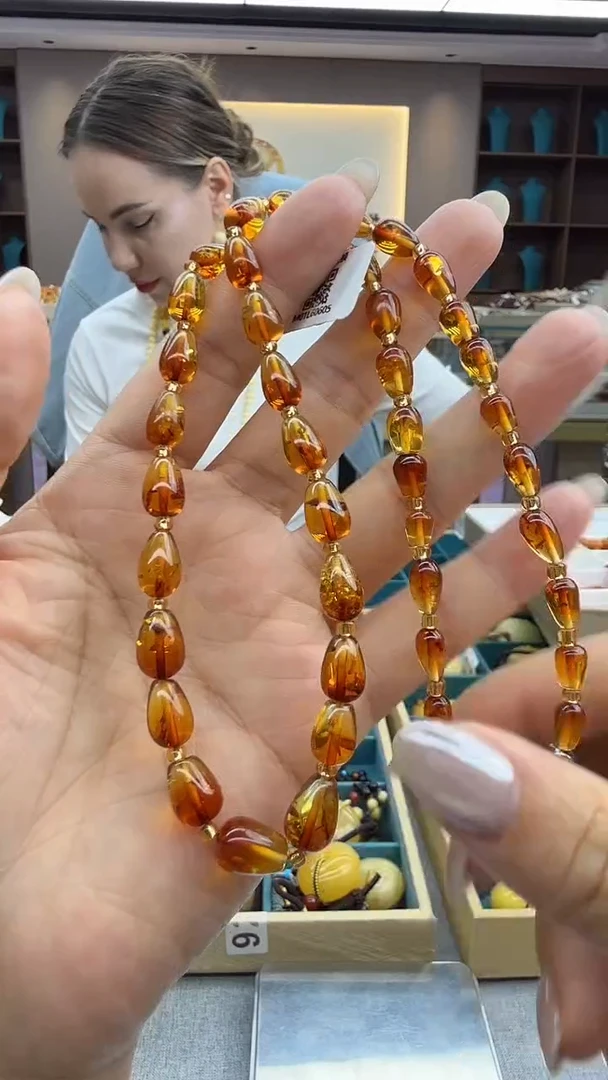 琥珀颈饰未镶嵌74秒拍号 假一罚三