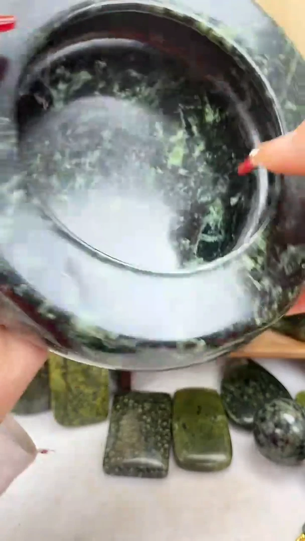 【闪购商品】蛇纹石玉烟灰缸未镶嵌烟灰缸