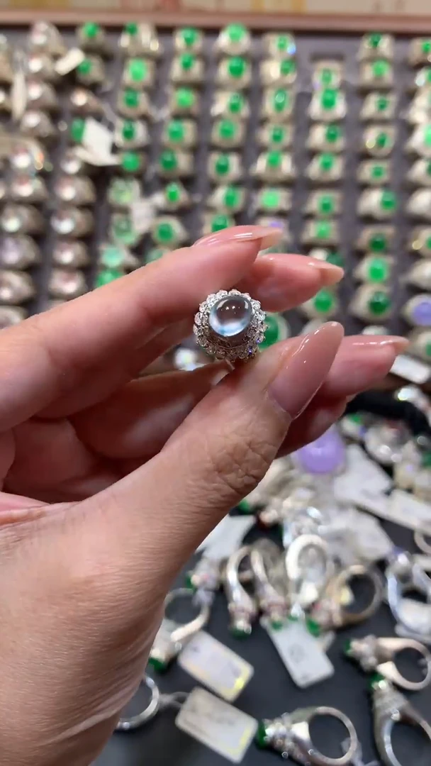 定制翡翠未镶嵌天然缅甸A货翡翠  8.15