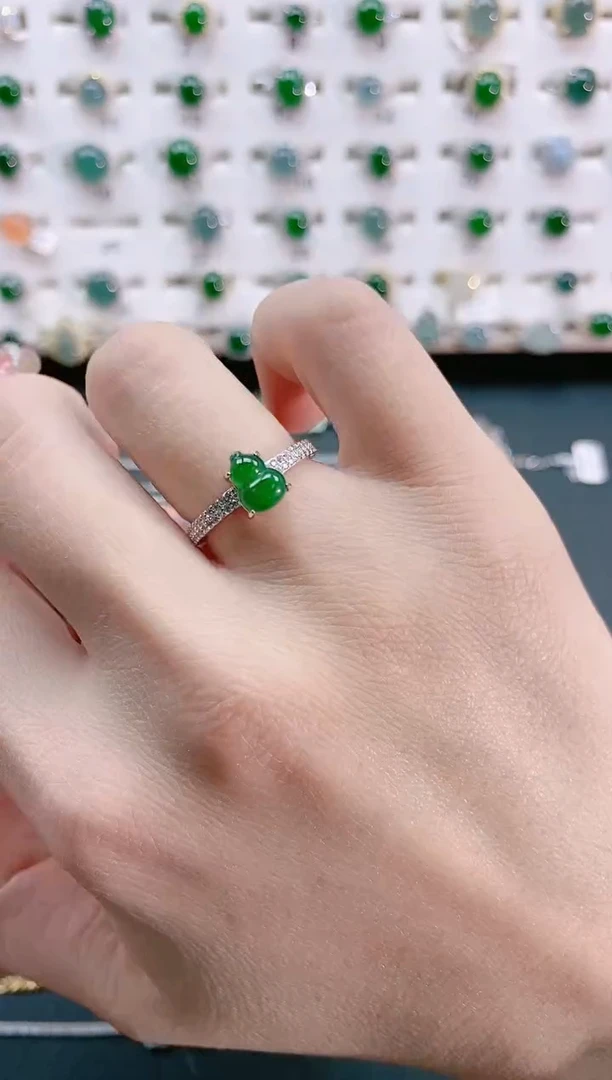 【闪购商品】翡翠戒指银S925镶嵌天然翡翠