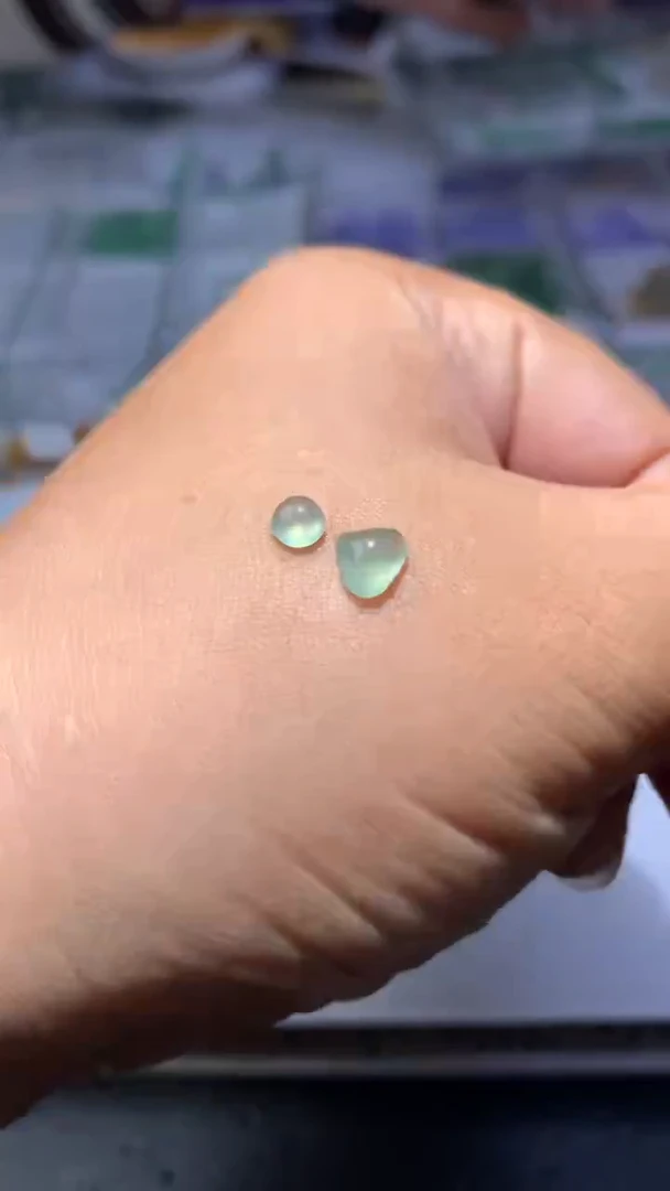 未镶嵌定制翡翠毛货