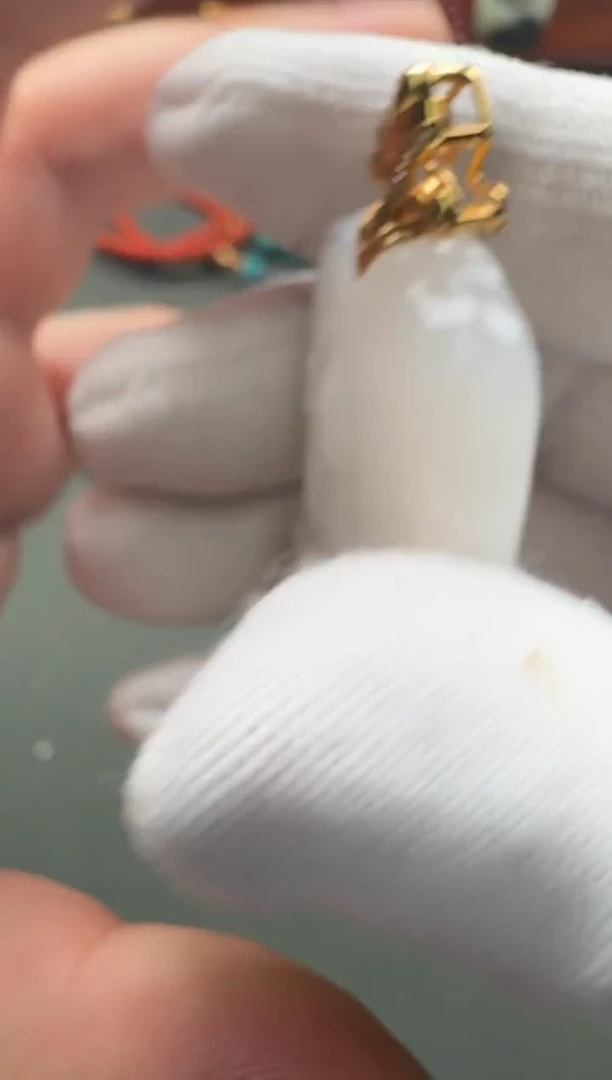 【闪购商品】和田玉（糖玉）手串手串18K金镶嵌手串手串