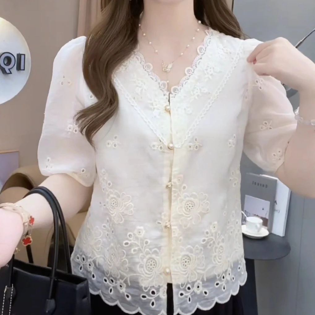新款2025夏季法式优雅蕾丝衬衫气质短袖长袖洋气减龄百搭女士上衣