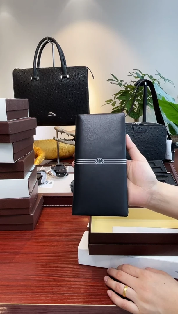 牛皮（革）韩爵绅士包包皮具484