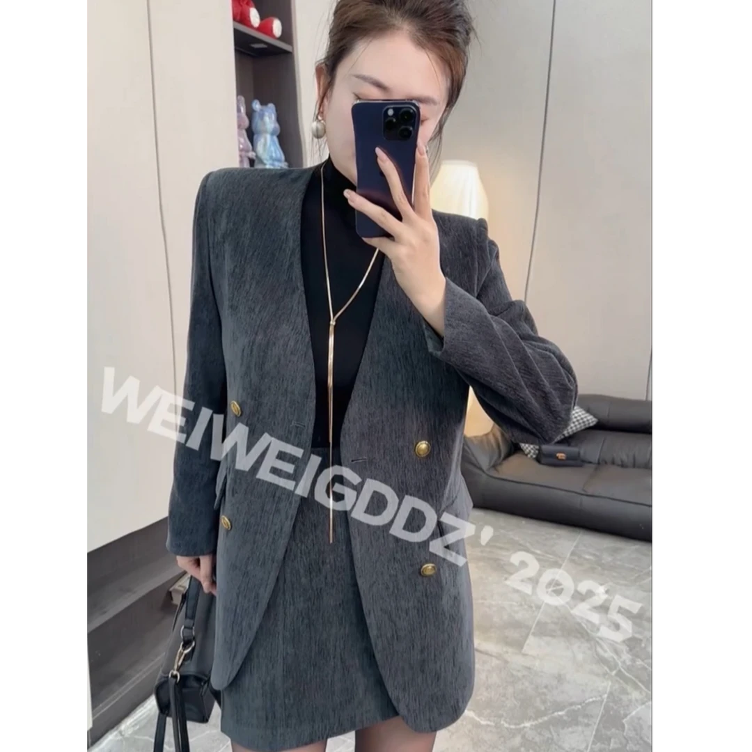 V领西服套装长袖秋冬女2025新款时尚显瘦休闲百搭双排扣两件套