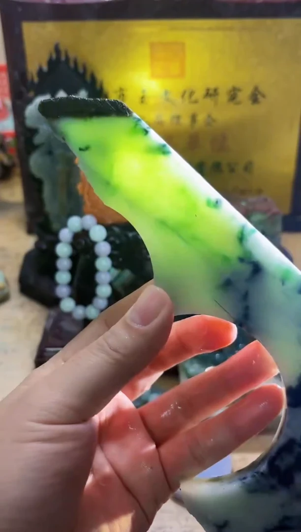 未镶嵌挂件翡翠A货常星7867