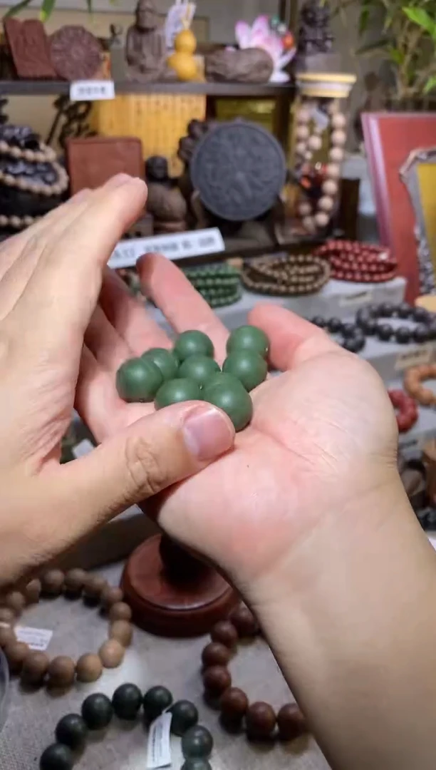 【闪购商品】泥塑微瑕龙井茉莉香方手串1.7*13