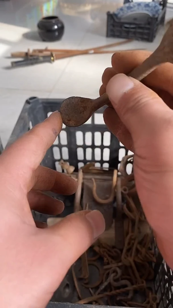 瓷片米*儿陶瓷摆件，紫砂微瑕不退不换