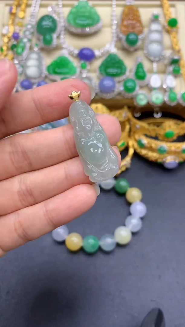 颈饰18K金镶嵌翡翠269-中国好珍宝