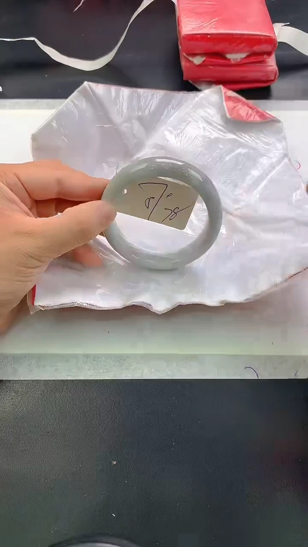 未镶嵌手镯翡翠78