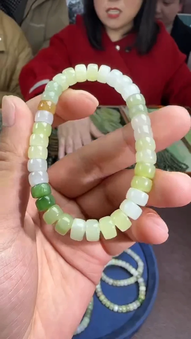 未镶嵌和田玉挂件【陆1123】08 7021多样性发其一