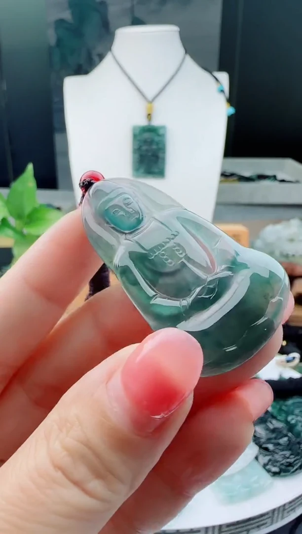 【闪购商品】翡翠颈饰未镶嵌多样性随机一件发货
