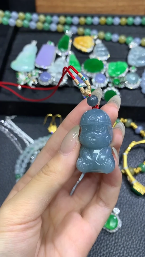 翡翠未镶嵌吊坠(不含链)70吊坠不含链