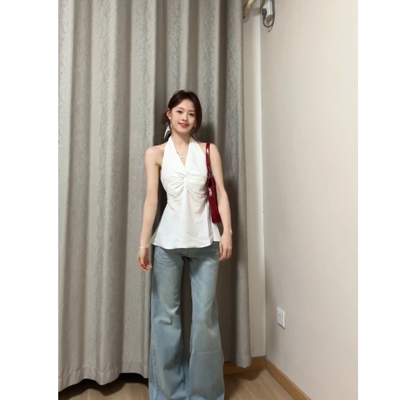 MARIE.COCO夏季2025气质挂脖温柔无袖上衣百搭微喇叭牛仔裤套装