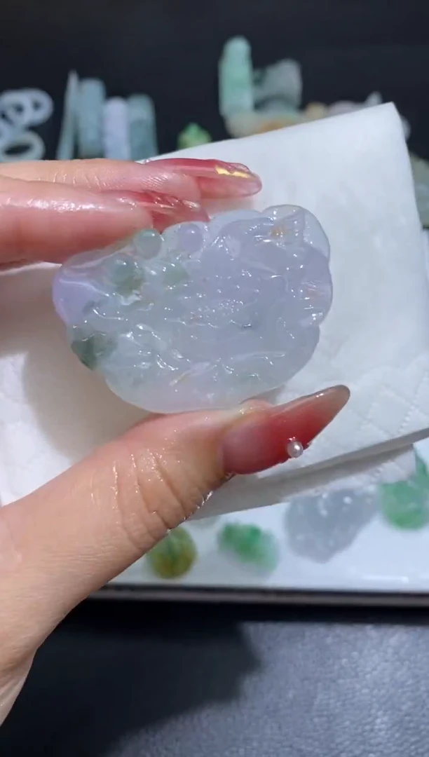 未镶嵌定制翡翠翡翠毛货~