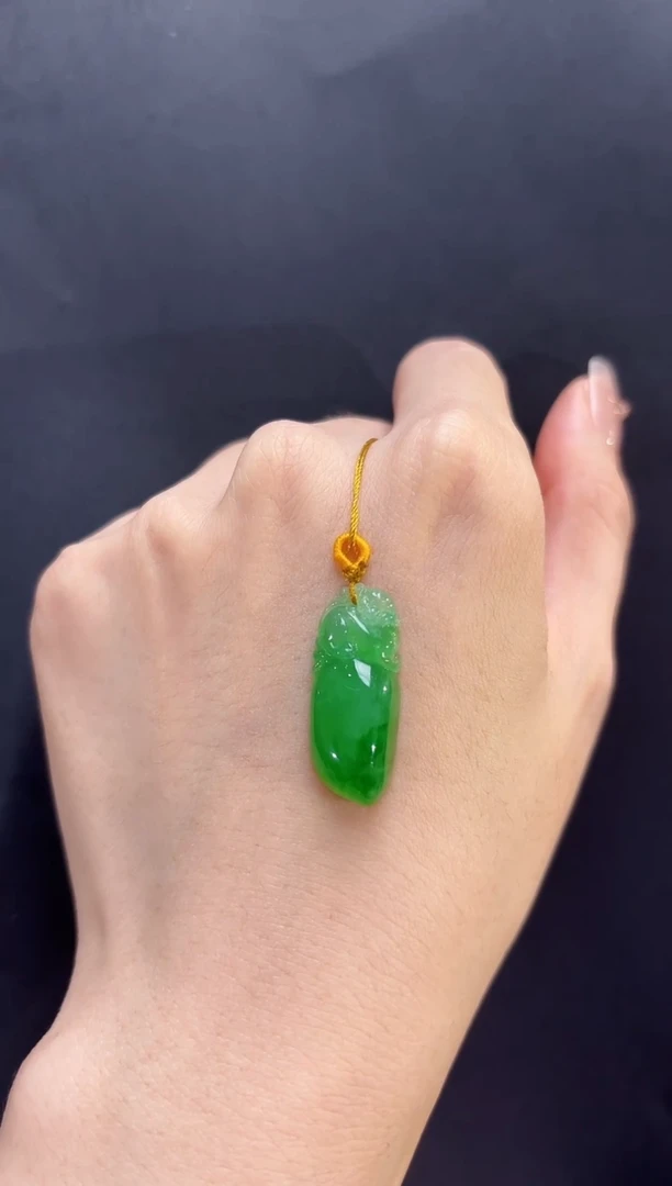 翡翠未镶嵌吊坠(不含链)你***好翡翠福瓜吊坠不退不换