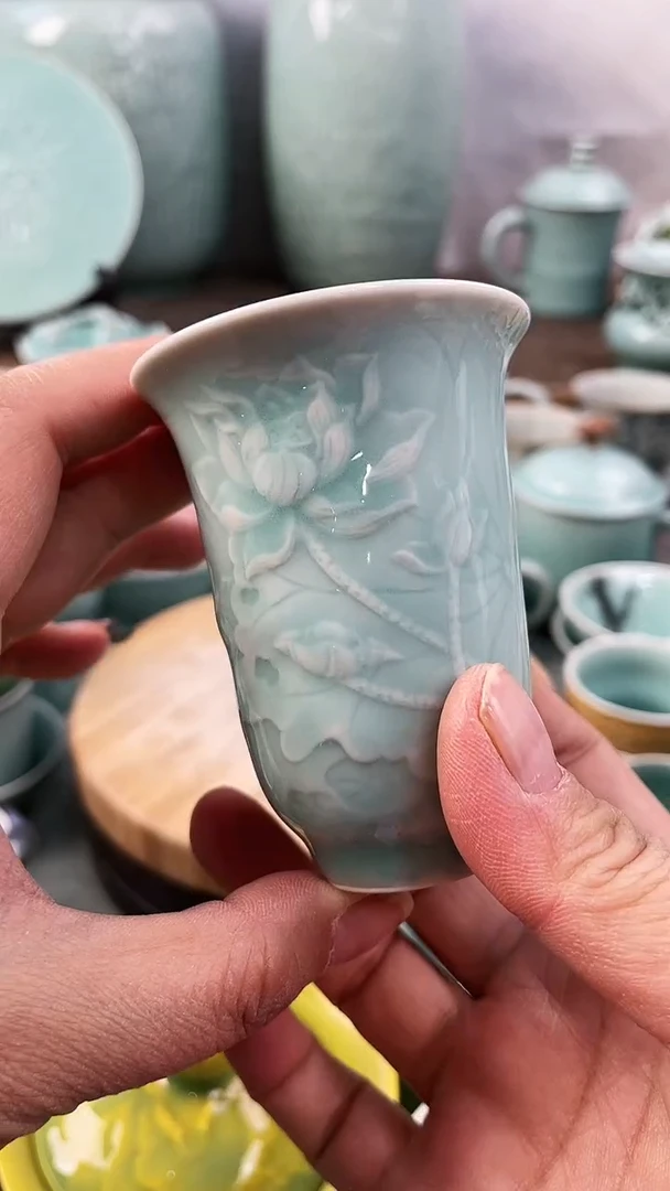 【闪购商品】特价 微瑕 慧仙青瓷 限时福利放漏