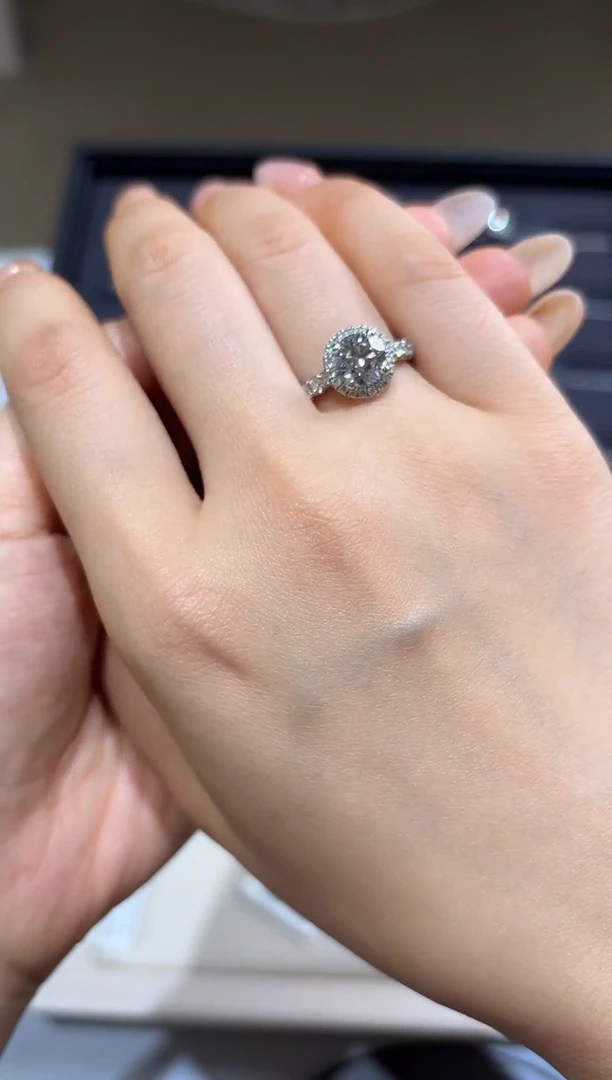 铂Pt950镶嵌实验室培育钻石上海IGI证书  E  VS1   IDEXEX