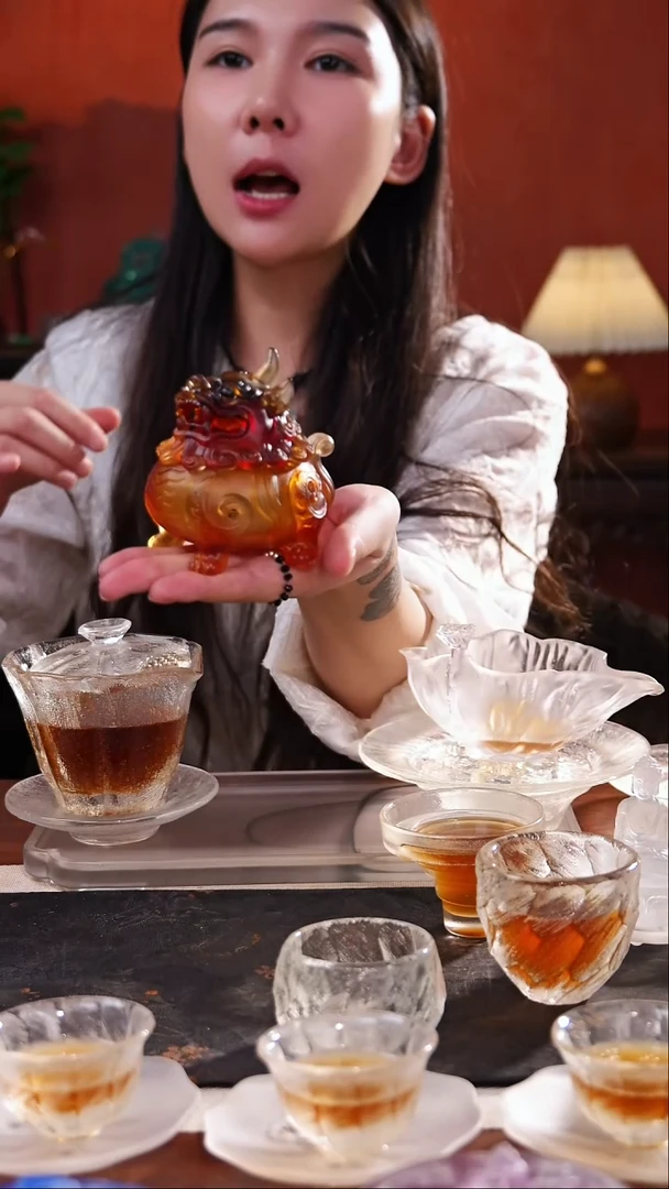 手工艺品琉璃琥铂色狻猊香炉小号