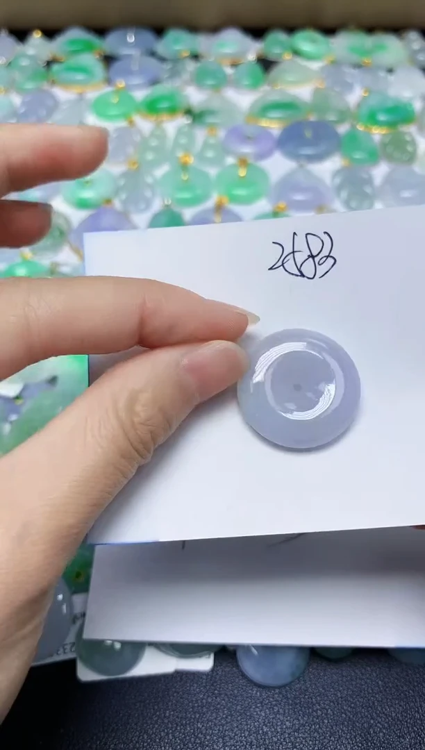 翡翠未镶嵌颈饰天然缅甸翡翠A货