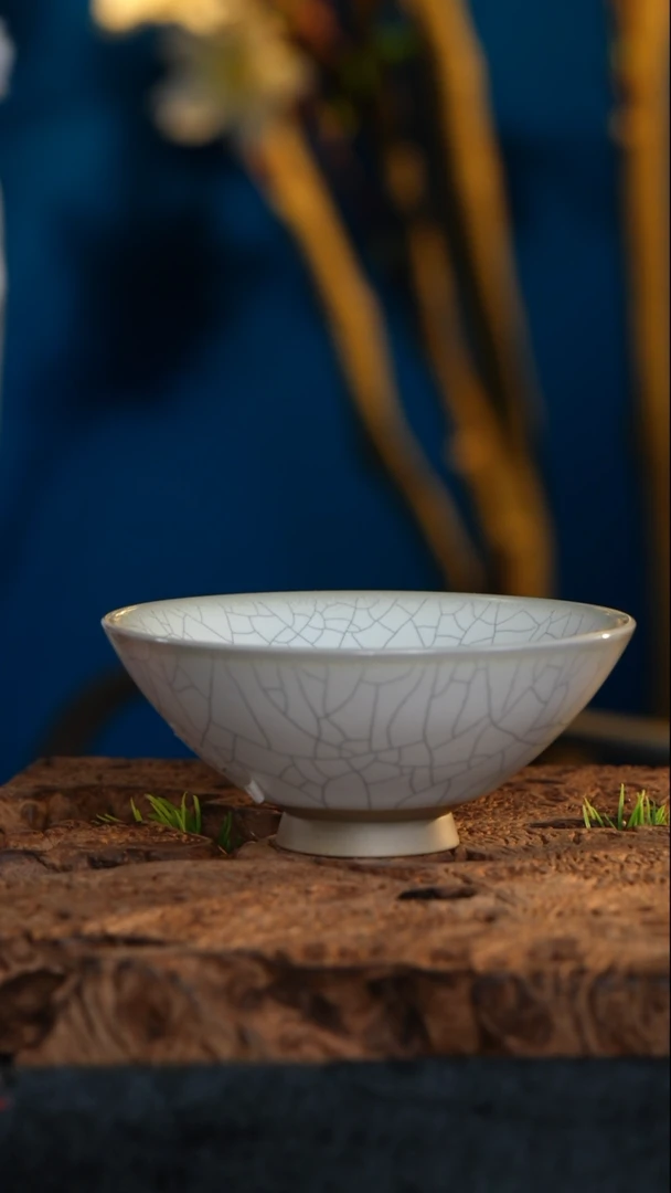 【闪购商品】【1445】亚光白釉开片斗笠茶盏