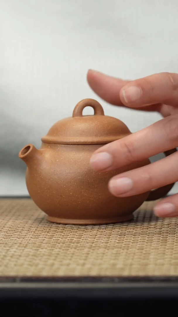 【闪购商品】紫砂茶壶黄降坡巨轮150c