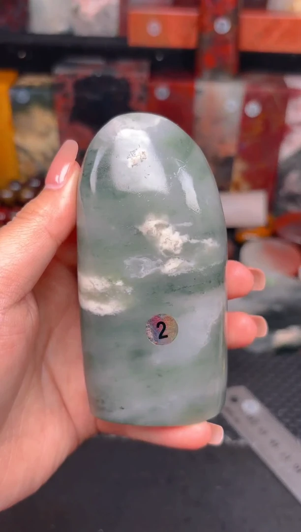 玉 桂林鸡血玉印章摆件2