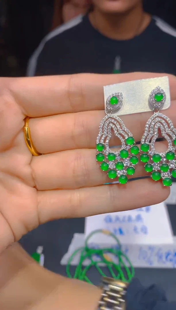 定制翡翠未镶嵌82多样性发货（发其一）