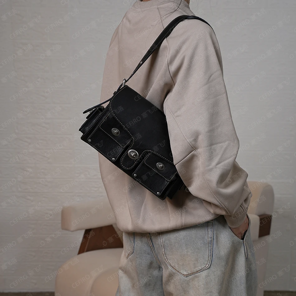 塞飞洛CEFIRO植鞣牛皮大容量复古机车包通勤休闲单肩斜跨包882