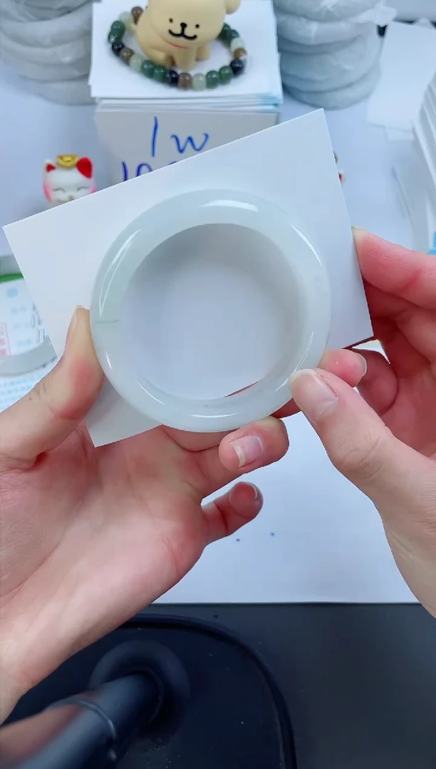 【闪购商品】石英质玉手镯未镶嵌700-53