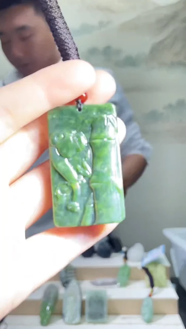 颈饰未镶嵌和田玉1