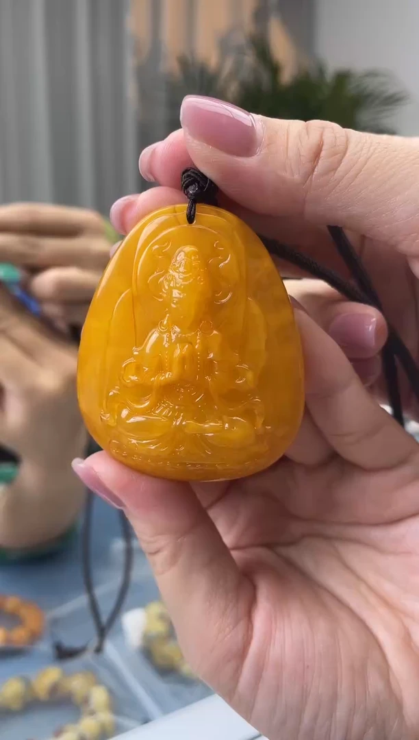 【闪购商品】蜜蜡珠宝奇石未镶嵌假一罚十，微瑕发一件029