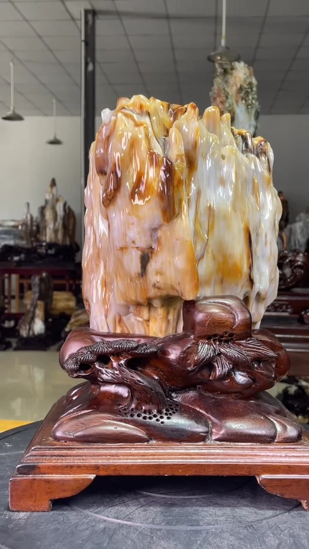 未镶嵌珠宝奇石硅化玉高32