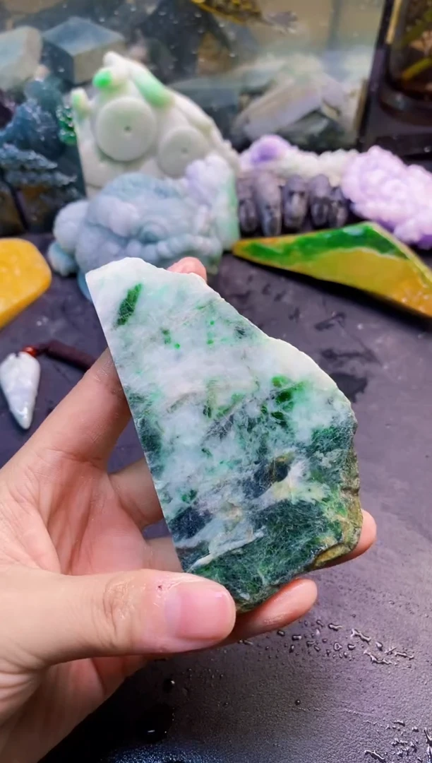 翡翠挂件未镶嵌天然翡翠077
